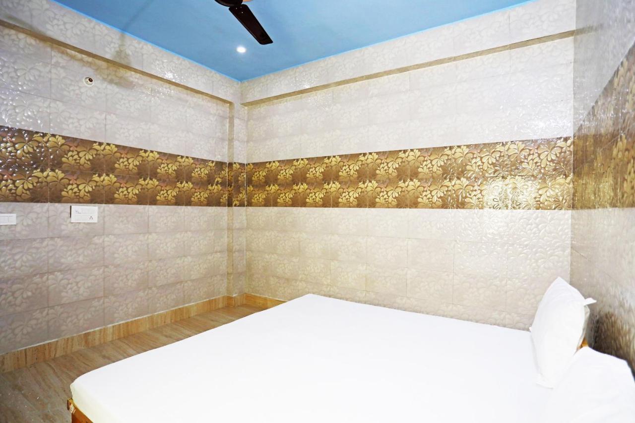 Hotel Oyo 44361 Shri Lajjaram Ashram Vrindāvan Zewnętrze zdjęcie